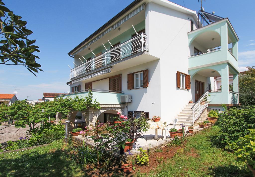 Apartments Silvia Poreč Zewnętrze zdjęcie