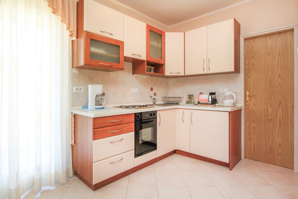 Apartments Silvia Poreč Zewnętrze zdjęcie